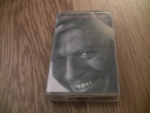 ROBERT PALMER RIPTIDE CASSETTE W/ "ADDICTED TO LOVE"  - Picture 1 of 5