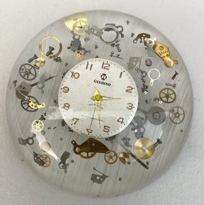 RELOJ EXPLOTING LUCITE PISAPAPELES VINTAGE - Imagen 1 de 5