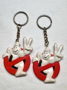 2er Set Vintage 1989 Ghostbusters II Film Logo Schlüsselanhänger Columbia Bilder zwei - Bild 1 von 7