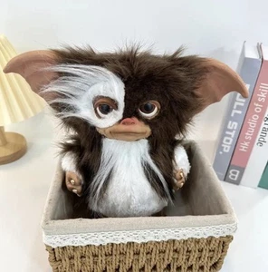 Gremlins Gizmo Puppet Prop Replica Mogwai Movie Toy Collectors Edition RARE 10” - Picture 1 of 4