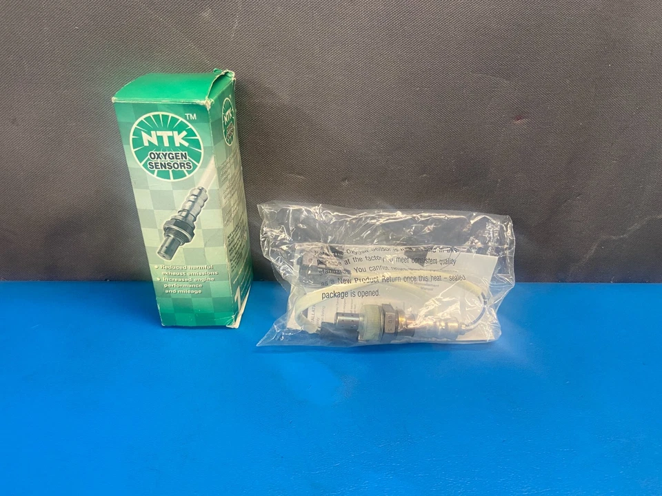 Sensor de oxígeno NTK 24290 para Honda Accord 2000-2002 Foto 1 de 4