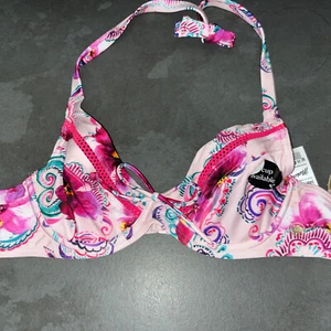 BNWT Ladies Pink Floral Beni Bikini Top Mantaray Debenhams 34B New - Picture 1 of 4
