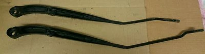 2000 MERCURY SABLE LEFT and RIGHT WIPER ARMS - Image 1 of 2