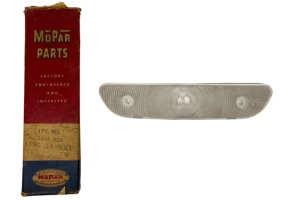 Dodge Coronet Dart Polara 330 440 1963 lámpara de luz de estacionamiento lente transparente 2421452 nuevo en stock Foto 1 de 4