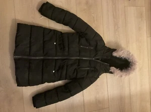 Coat - Picture 1 of 3