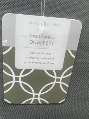 Sleep Number California King Duvet Set Fern Printed 100" X 100" New - Image 1 of 4