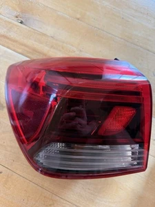 Kia Rio 2018 LED Tail Light Assembly 92401-H9200 92401H9200 - Picture 1 of 5