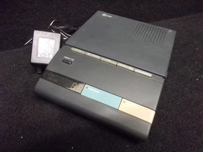 AT&T Anrufbeantworter System 1323D, mit Netzteil & Aufnahmekassetten. #K-443-09 - Bild 1 von 4