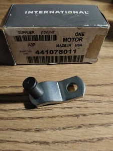 INTERNATIONAL WIPER MOTOR CRANK 441078011 - Picture 1 of 4