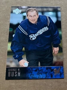 2004 Upper Deck First Pitch SP15 George W. Bush - Milwaukee Brewers - Picture 1 of 4