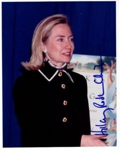 HILLARY RODHAM CLINTON signed Autogramm 8x10 Foto - Bild 1 von 1