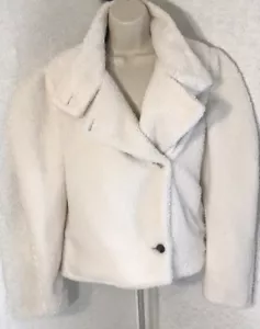 I.N.C. Pocketed Sherpa Button Up Lined Jacket White Size M Cozy Faux Fur Coat - Picture 1 of 13