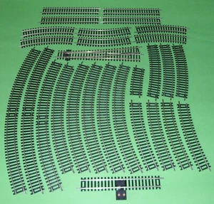 Hornby & Peco OO Gauge / Good Assortment of Modern Nickle Silver Track x28 - Picture 1 of 5