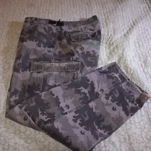 Harley Davidson gray Camo 100% cotton pants 44W 34 lrge pockets tiny bleach spot - Picture 1 of 12