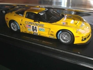 Corvette C6R Le Mans 2005 #64 - 1:24 Spark S2401 - Bild 1 von 12