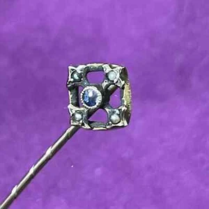 ANTIQUE 9ct GOLD ART DECO LAPEL STICK PIN / TIE PIN CENTRE SAPPHIRE & PEARLS - Picture 1 of 10