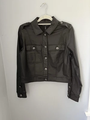 Куртка с укороченными карманами White House Black Market 10 черная на пуговицах искусственная кожа - Изображение 1 из 4