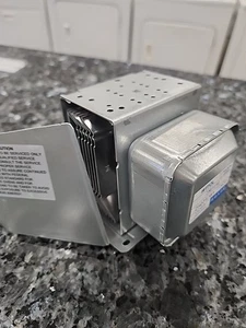 NEU Haier HMV1472BHS WB26X28939 Mikrowelle Magnetron - Bild 1 von 6