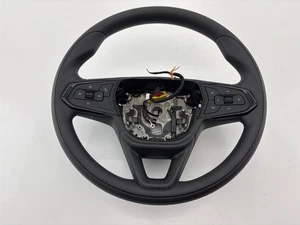2023 Chevrolet Trailblazer Steering Wheel W/ Switch Button OEM - Bild 1 von 9