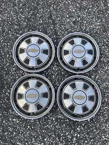 Set (4)  1976-1980 14" Chevy Luv Stainless Wheel Covers Hubcaps  94025248  3197 - Picture 1 of 13