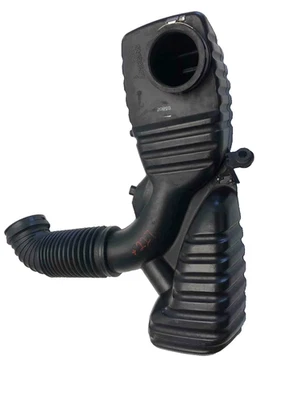 2002 2003 SATURN VUE Air Intake Inlet Resonator Duct Tube Pipe Assembly 2.2L OEM - Image 1 of 4