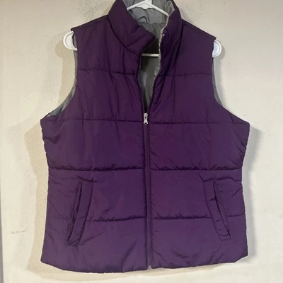 Made For Life Women’s Full Zip Puffer Vest Large Purple, Gray Lining Pockets - Image 1 of 4