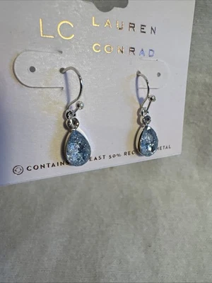 Pendientes colgantes LC LAUREN CONRAD tono plata - piedras de topacio azul sintético cuelgan NUEVO Foto 1 de 4