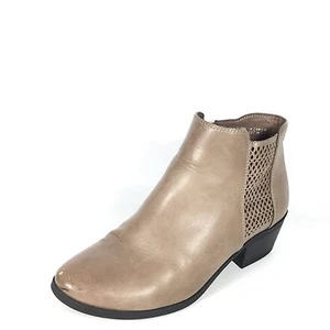 Call It Spring Lupica Women's Size 7.5 M Taupe Ankle Boots - Picture 1 of 9