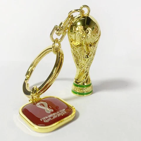 NEW 2022 FIFA WORLD CUP QATAR 3D Trophy Keychain With Official Emblem Cover