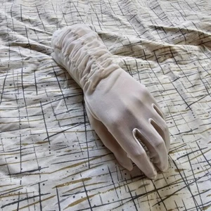 Vtg 40s 50s Ruched Sheer White Nylon Shalimar Wedding Pinup Long Gloves Sz. 6 - Picture 1 of 11