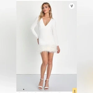 Lulus NWT Enthusiastic Charm White long sleeve V-neck Feather Mini Dress, sz M - Picture 1 of 9