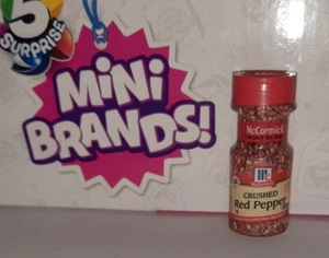 Zuru Collectible Mini Brands - Jar McCormick Crushed Red Pepper Mini Replica - Bild 1 von 2