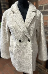 ZARA GIRLS SHERPA IVORY COAT LINED SIZE 13-14 - Picture 1 of 7