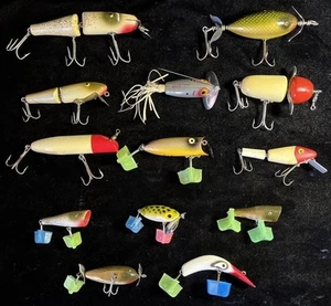 Vintage Lot Of 13 Wooden Fishing Lures Heddon, Creek Chub, C.c.b. paw Paw & More - Picture 1 of 24