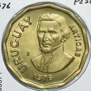 Uruguay 1976 Peso 298971 combine shipping - Picture 1 of 2