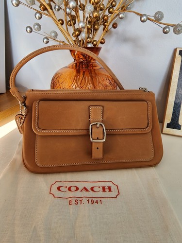 Vintage Coach Wristlet Brown 7.5" X 4.5" Zip Closure Buckle Comes With Dustbag