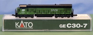 N Kato 176-303 GE C30-7 Burlington Northern BN#5516 - Picture 1 of 6