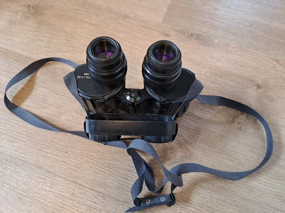 Fernglas BPO c 7x30   Mit Strichplatte (skala) Dienstglas Russland,Sowjetunion - Bild 1 von 4