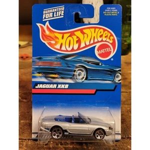 Hot Wheels Mainline #165 2000 de colección - Jaguar XK8 - Imagen 1 de 2