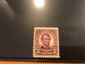 MNH LINCOLN BRIEFMARKE.  Scott 555.  PSE ZERTIFIKAT 90J.  SMQ 160,00 $. - Bild 1 von 2
