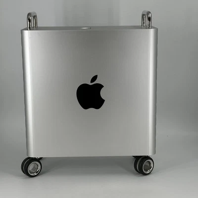 Mac Pro Silver 2023 M2 Ultra 24-Core CPU 76-Core GPU 192GB 8TB SSD Excellent - Image 1 of 4