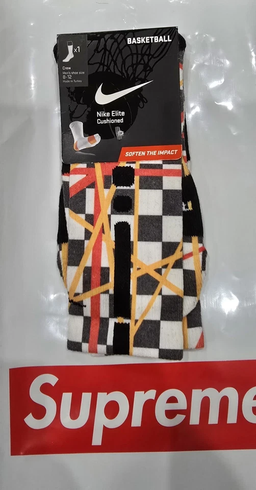 Nike Elite Basketball Crew Lebron Taxi Socks - Image 1 of 1