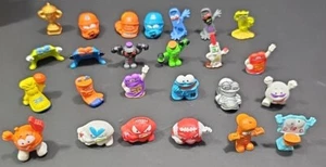 Zuru Smashers Lot of 25 pieces Collectible Toy Figures Pre-owned - Picture 1 of 4