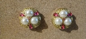 Vintage 1980s Added Extras NYC Shoe Bows Shoe Clips NOS New Gold Tone Faux Pearl - Picture 1 of 4