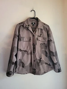 Converse Women's Camo Army Jacket Gorpcore Streetwear Skater outdoors small - Picture 1 of 4