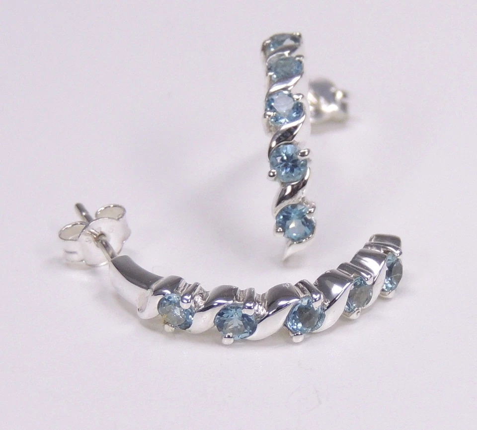 Nobile Moderno 1,40 Carati Topazio Blu Orecchini a Semicerchio Orecchini 925 - Immagine 1 di 1