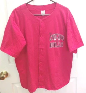 Camicia Chicago Bulls rossa con bottoni taglia L vintage anni 90 logo maglia maniche corte - Foto 1 di 4