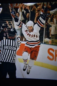 8 x 10 Color Photo of NHL Legend, Mark Messier (HOF) - Picture 1 of 1