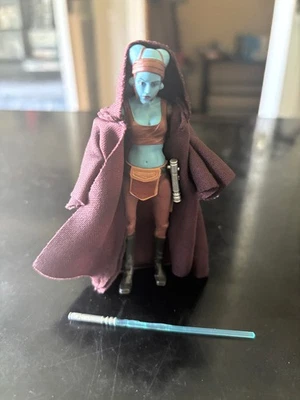 Star Wars 3,75” TVC Clone Wars Aayla Secura Completo Foto 1 de 2