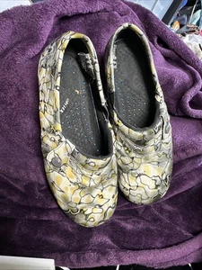Zuecos Cherokee para mujer Pamela zapatos talla 36 multicolor 6M - Imagen 1 de 10